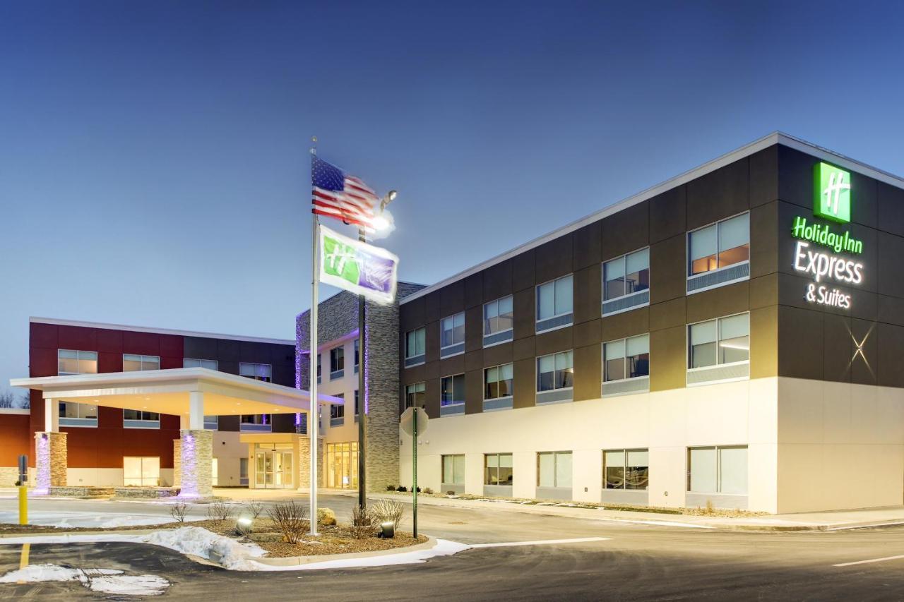 Holiday Inn Express & Suites Galesburg By Ihg Екстериор снимка