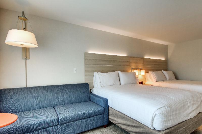 Holiday Inn Express & Suites Galesburg By Ihg Екстериор снимка